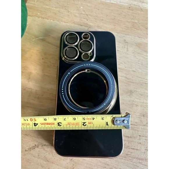 iPhone 15 Pro Max black and gold phone case - Picture 3 of 11